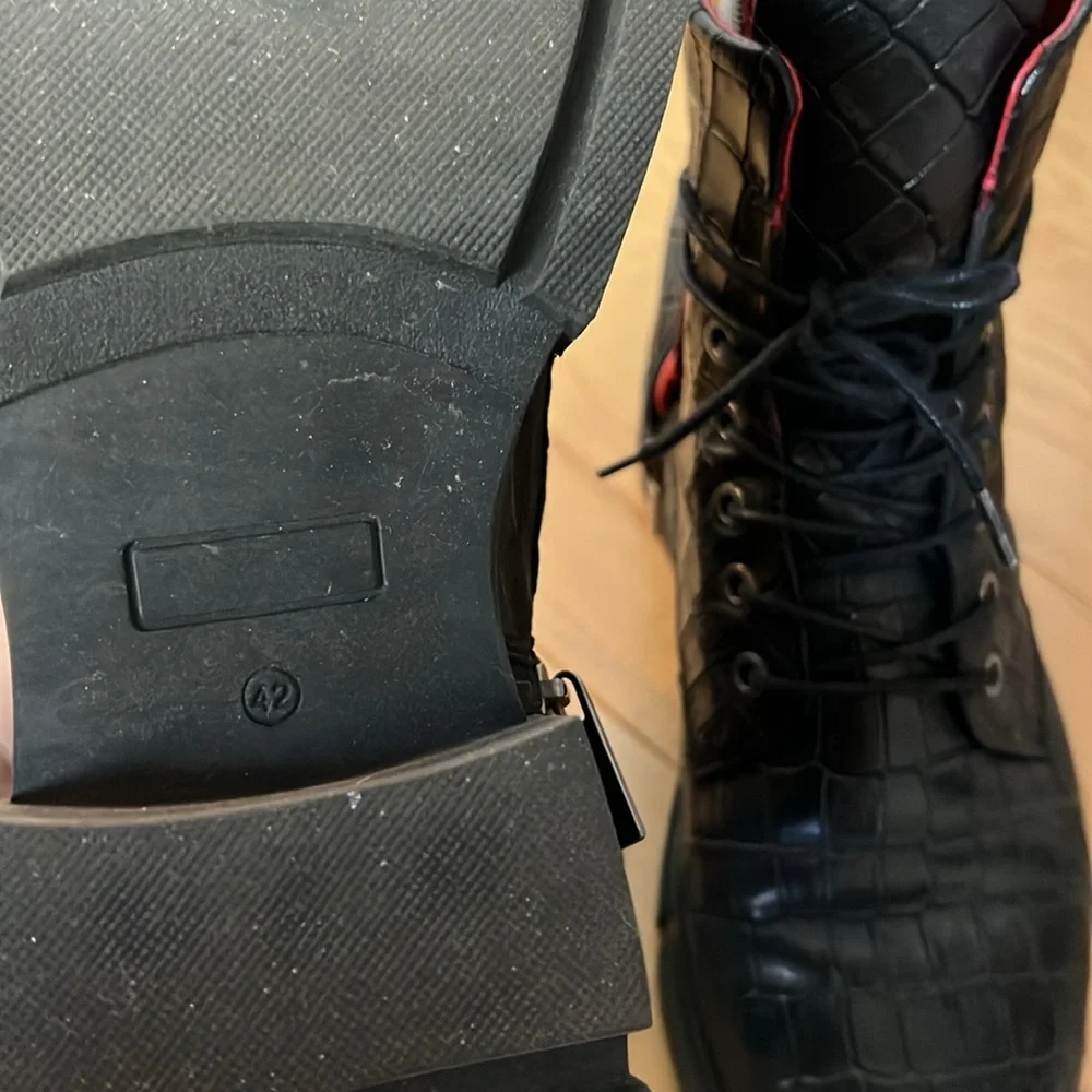 SAINT+SOFIA | Noho Boot - Black Crocodile Leather | Size 11 / 42 - Picture 4 of 5